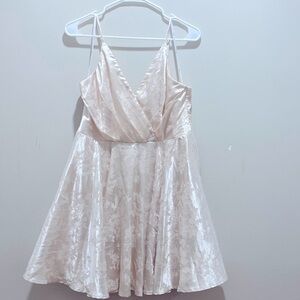 Lulus L Cream Dress
